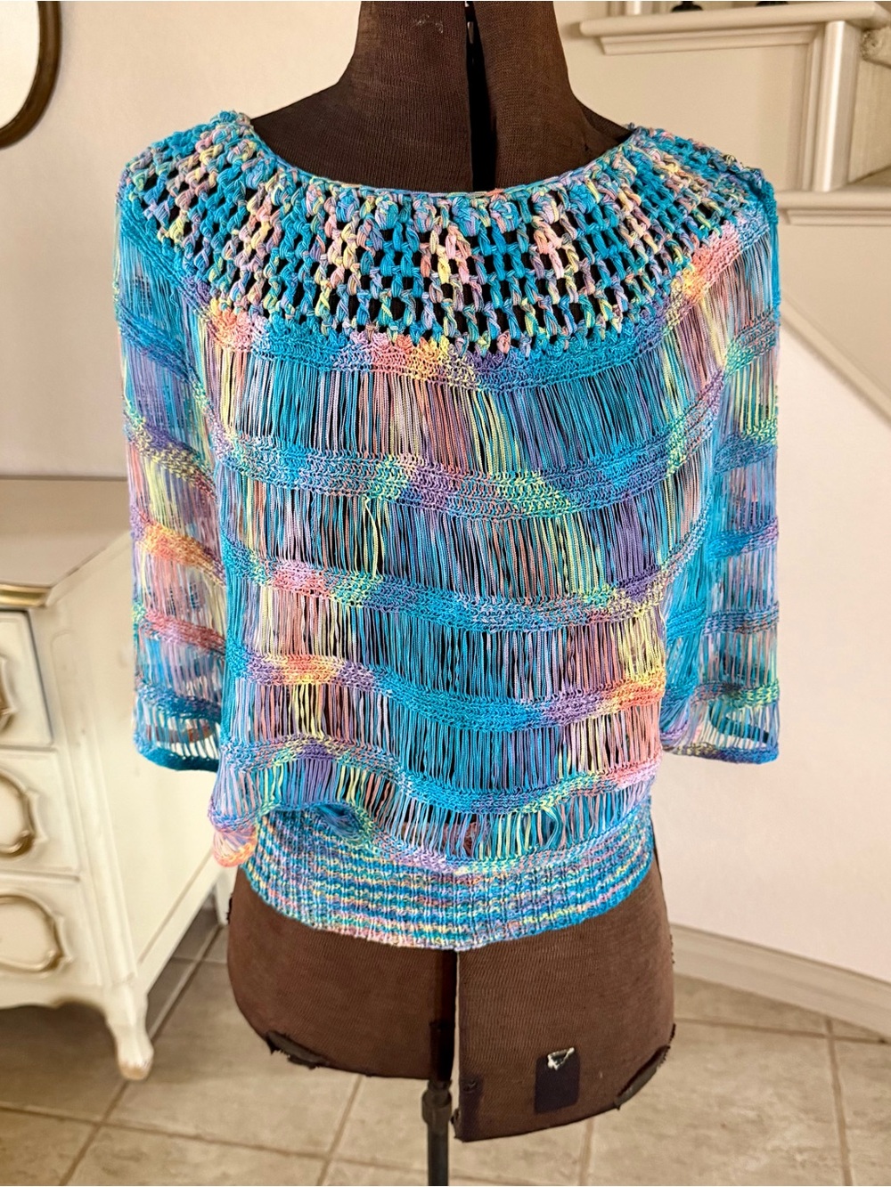 Shoreline Women’s L / XL Top Multicolor Open Knit Colorful Beachy Mesh Coverup